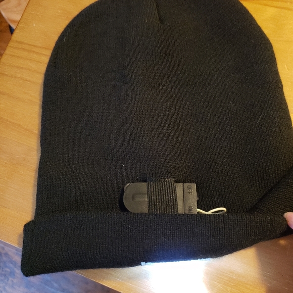 Light up Beanie hat - Picture 5 of 7